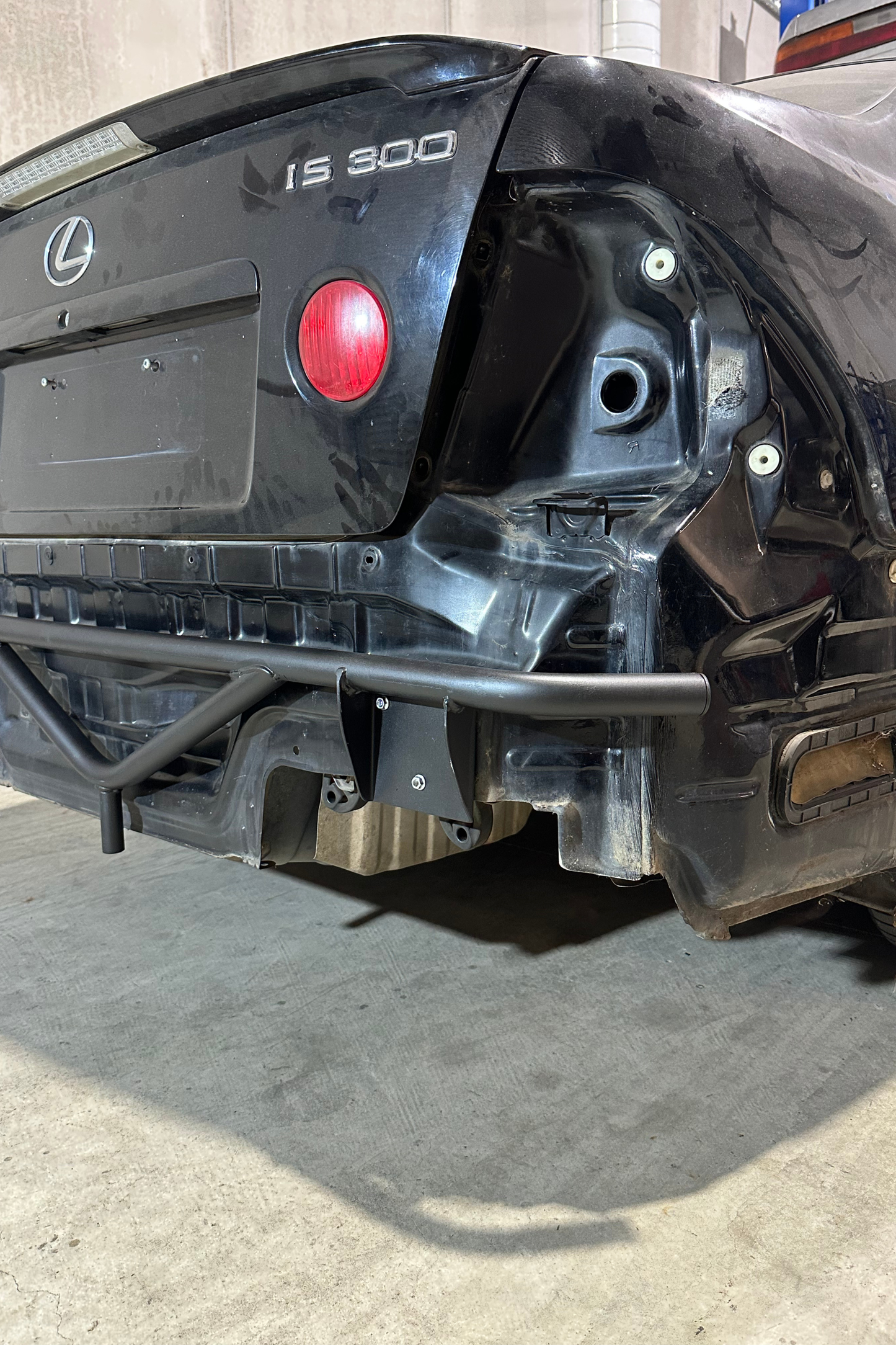 Lexus IS200/IS300 Rear Bash Bar